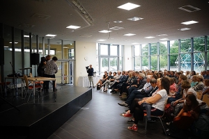 Für die offizielle Eröffnung wurde das neue Atrium hergerichtet. 