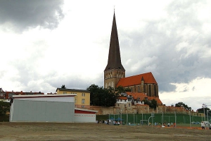 Sporthalle und Freianlage