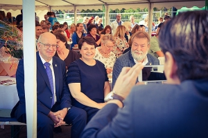 Zur Eröffnung des Familienkompetenzzentrums kamen neben Rostocks Oberbürgermeister Roland Methling, auch Sozialministerin Stefanie Drese sowie Landtagsabgeordneter Ralf Mucha. 