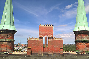 Dach mit Türmchen